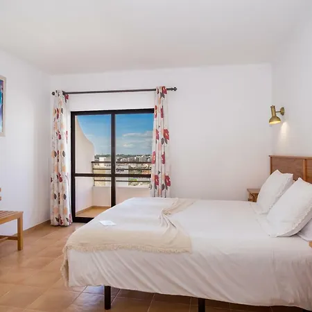 Mirachoro Da Rocha Apartahotel 2*