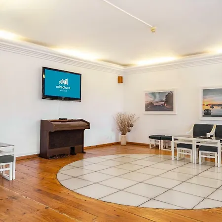 Apartahotel Mirachoro Da Rocha 2*